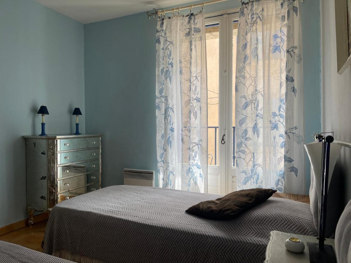 Montagne D'Alaric Apartment Moux Bagian luar foto