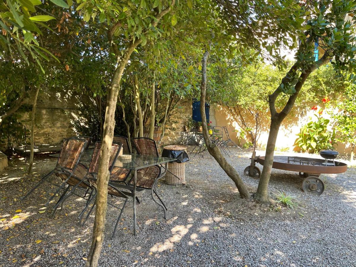 Montagne D'Alaric Apartment Moux Bagian luar foto